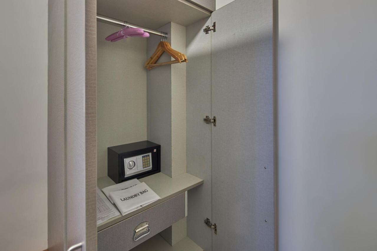 Regenta Inn 4Th Block Koramangala 벵갈루루 외부 사진